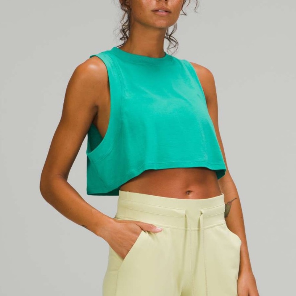 lululemon athletica Maldives Green Crop Tank Top sz 12